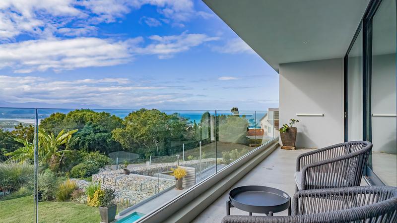 5 Bedroom Property for Sale in Plettenberg Bay Western Cape